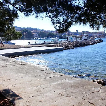 아파트 By The Sea Ilovik, Losinj - 8075